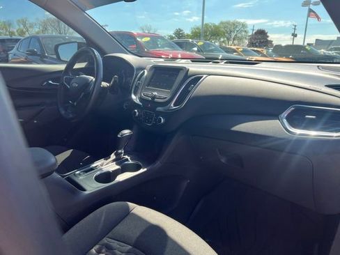 Used 2020 Chevrolet Equinox LT AWD/4WD image 12
