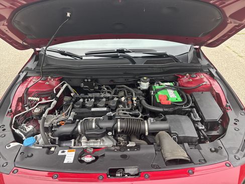 Used 2019 Honda Accord Sport image 10