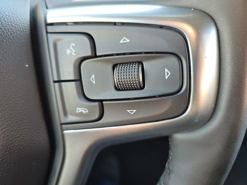 Used 2024 Chevrolet Silverado 1500 LT image 17