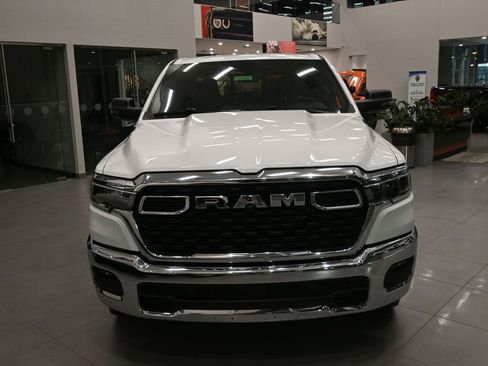 New 2026 RAM 1500 Big Horn AWD/4WD image 4