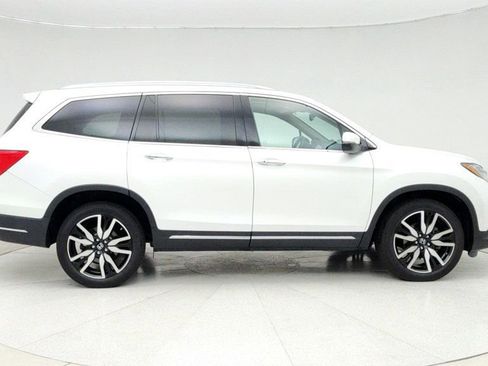Used 2022 Honda Pilot Touring image 4