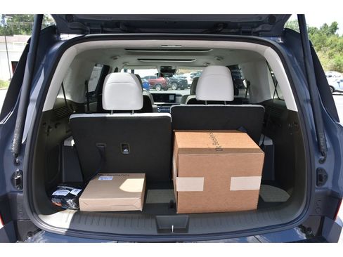 New 2025 Hyundai Santa Fe Calligraphy image 14