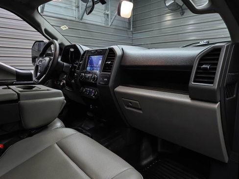 Used 2022 Ford F250 XL w/ Power Equipment Group AWD/4WD image 15