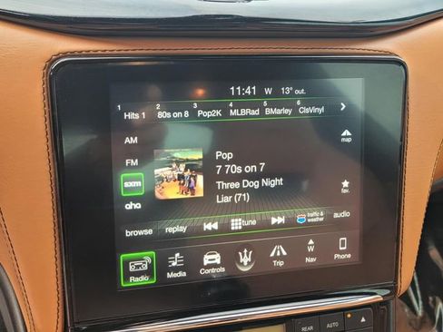 Used 2018 Maserati GranTurismo Sport image 19