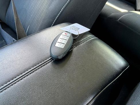 Used 2021 Nissan Sentra SV image 10