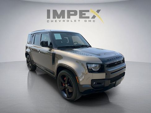 Used 2024 Land Rover Defender 110 X AWD/4WD image 7