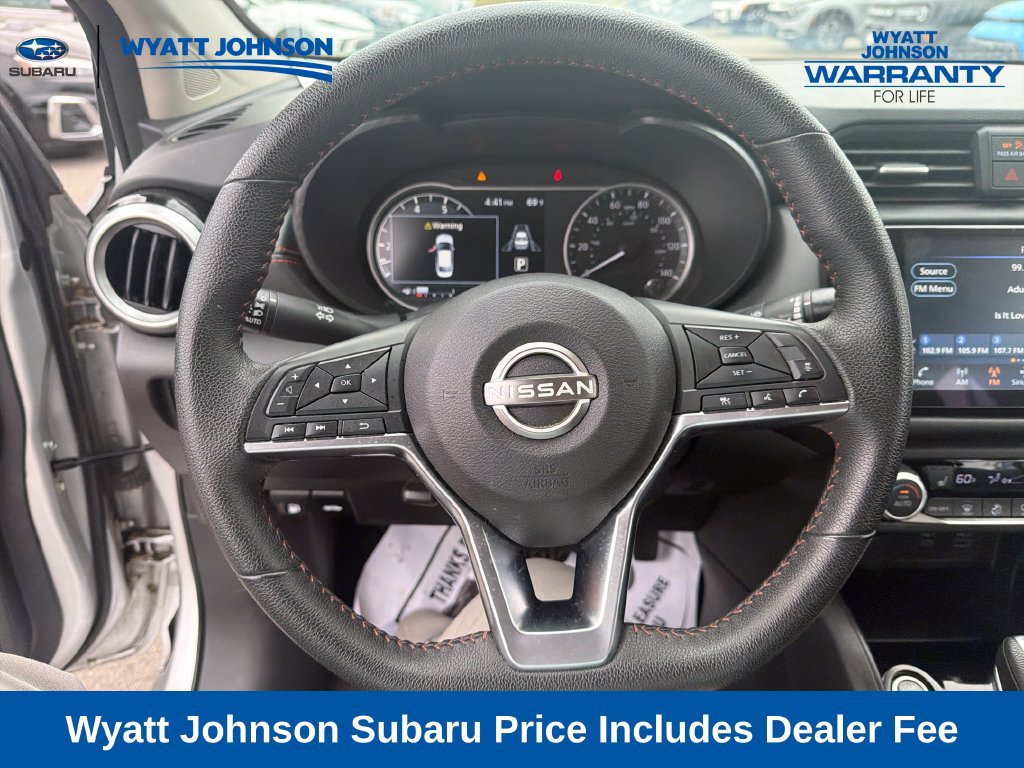 Used 2024 Nissan Versa SR FWD image 24