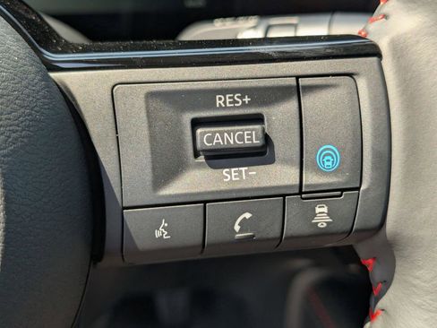 New 2026 Nissan Kicks SR image 19