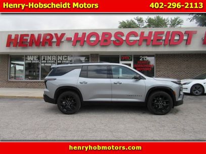Used 2025 Chevrolet Traverse RS w/ LPO, Floor Liner Package