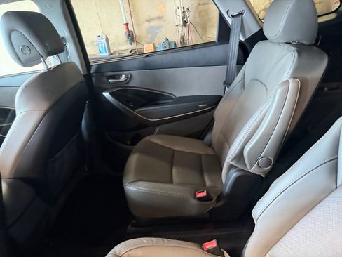 Used 2016 Hyundai Santa Fe Limited AWD/4WD image 33