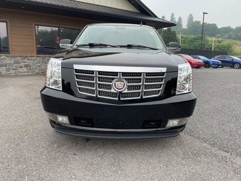 Used 2008 Cadillac Escalade AWD image 12