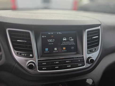 Used 2018 Hyundai Tucson SEL FWD image 32