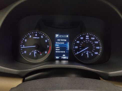 Used 2016 Hyundai Tucson Limited w/ Option Group 03 FWD image 23
