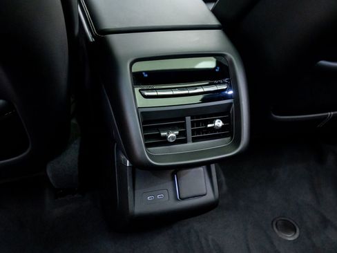 Certified 2025 Cadillac Lyriq Luxury w/ LPO, Floor Liner Package image 23