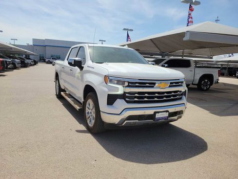 Used 2023 Chevrolet Silverado 1500 LTZ w/ Technology Package image 4