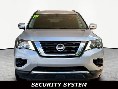Used 2018 Nissan Pathfinder S AWD/4WD image 2