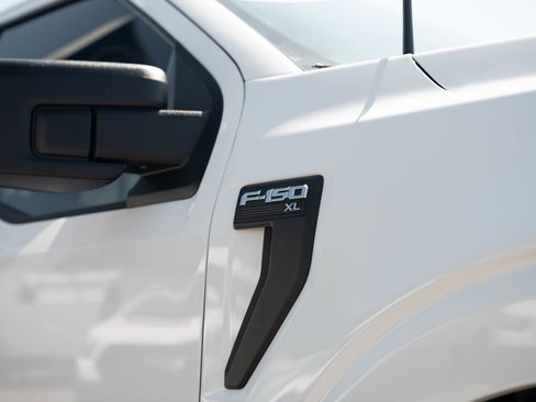 Used 2022 Ford F150 XL w/ Equipment Group 101A High AWD/4WD image 4