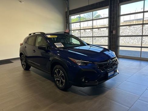 Used 2026 Subaru Crosstrek 2.0i Premium AWD/4WD image 5
