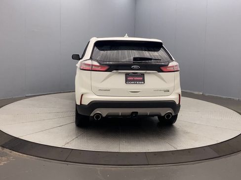 Used 2020 Ford Edge Titanium w/ Class II Trailer Tow Package AWD/4WD image 3