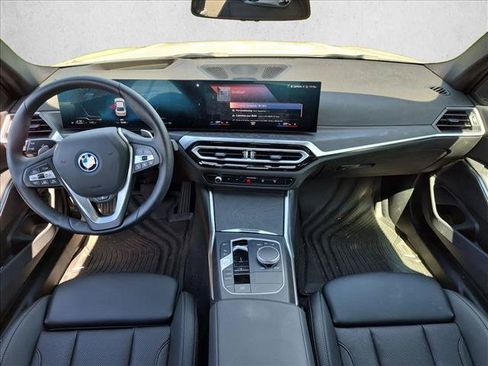 Used 2024 BMW 330e w/ Premium Package RWD image 13