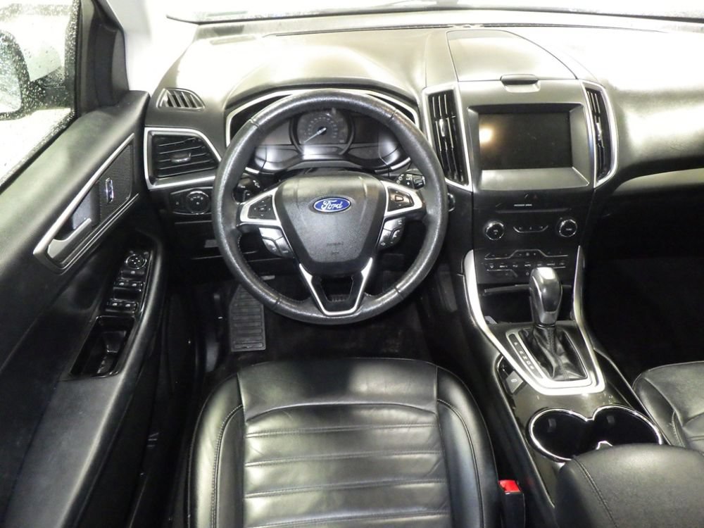 Used 2016 Ford Edge SEL w/ Equipment Group 201A AWD/4WD image 9