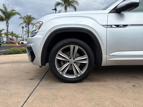 Used 2019 Volkswagen Atlas SEL R-Line AWD/4WD image 20