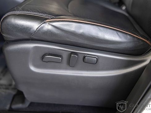 Used 2019 Nissan Armada Platinum image 25