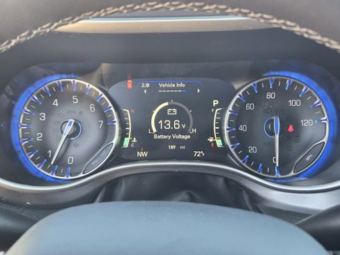 New 2026 Chrysler Pacifica Select image 14