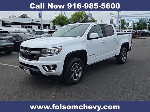 Used 2017 Chevrolet Colorado Z71 AWD/4WD image 5