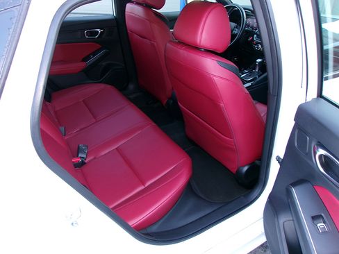 Used 2023 Acura Integra A-Spec image 11