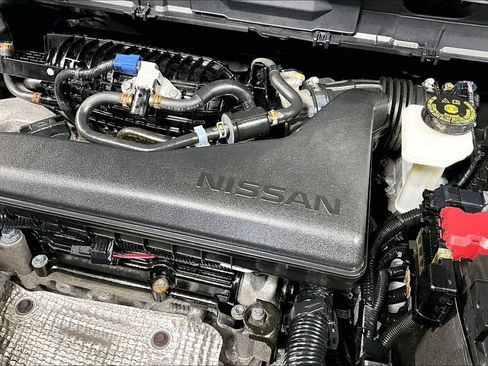 Used 2019 Nissan Rogue SV image 31