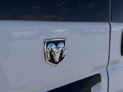 Used 2018 RAM ProMaster 1500 FWD image 33