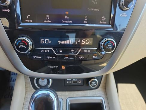 Used 2024 Nissan Murano SV FWD image 26