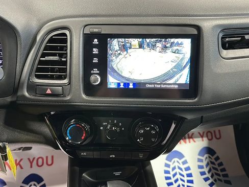 Used 2019 Honda HR-V Sport image 22