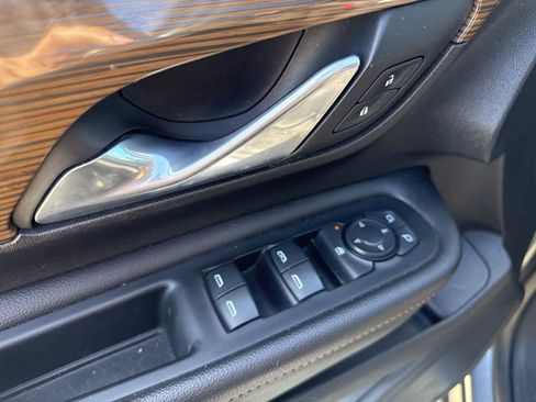 Used 2019 GMC Terrain SLE image 21