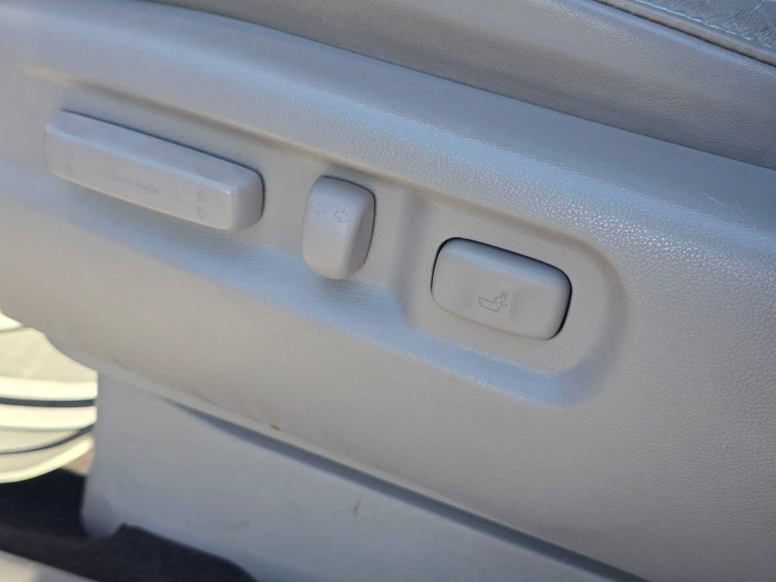 Used 2009 Honda Pilot EX-L image 25