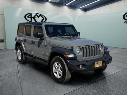 Used 2018 Jeep Wrangler Unlimited Sport S