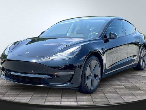 Used 2022 Tesla Model 3 Long Range AWD/4WD image 11