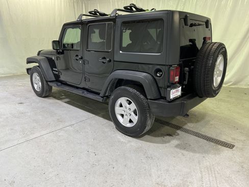 Used 2017 Jeep Wrangler Unlimited Sport w/ Quick Order Package 24S image 8