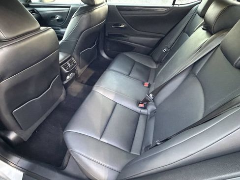 Used 2020 Lexus ES 350 w/ Accessory Package 2 FWD image 12