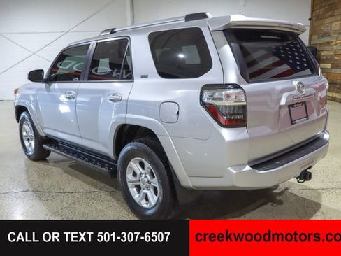 Used 2020 Toyota 4Runner SR5 Premium AWD/4WD image 3