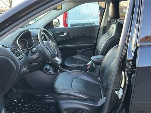 Used 2020 Jeep Compass Limited image 9