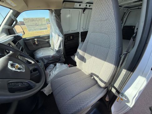 New 2025 Chevrolet Express 3500 Extended w/ Driver Convenience Package RWD image 10