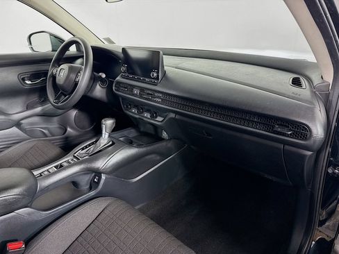 Used 2023 Honda HR-V LX image 26