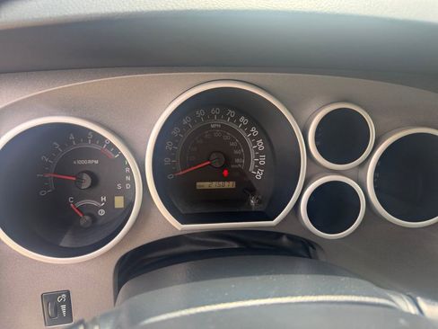 Used 2011 Toyota Tundra 4x4 CrewMax w/ TRD Off-Road Pkg image 14