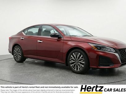 Used 2025 Nissan Altima 2.5 SV