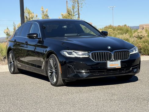 Used 2023 BMW 530i 530i w/ Convenience Package image 6