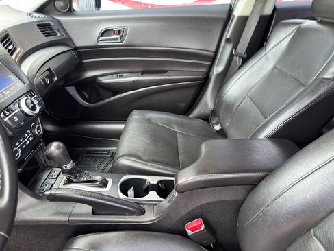 Used 2016 Acura ILX FWD image 16