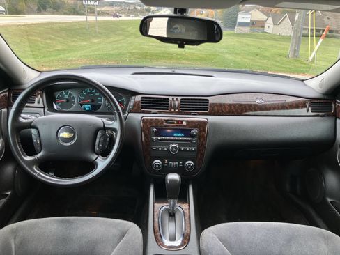Used 2012 Chevrolet Impala LT image 13