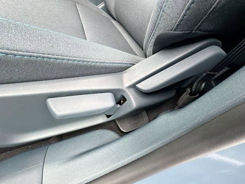 New 2025 Ford Maverick XLT image 12